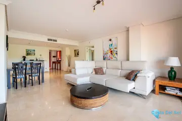 3 bedroom Apartment for Sale in Casares-76370
