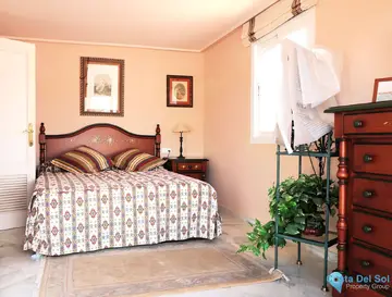 4 bedroom Apartment for Sale in Bel Air-76458