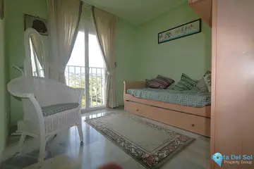 4 bedroom Apartment for Sale in Bel Air-76459