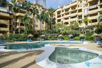 2 bedroom Apartment for Sale in Marbella-76497