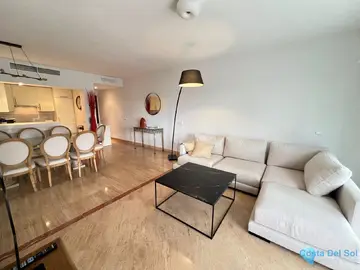 2 bedroom Apartment for Sale in Río Real-76552