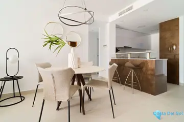 2 bedroom Apartment for Sale in Bel Air-76565