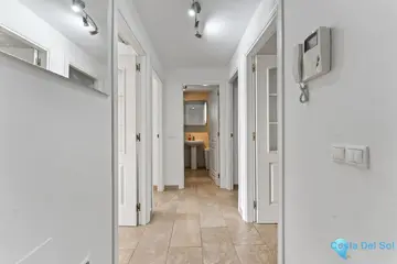 2 bedroom Apartment for Sale in Benalmadena-76590
