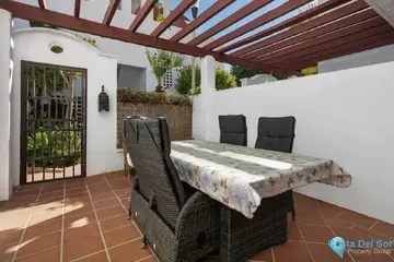 3 bedroom Apartment for Sale in Nueva Andalucía-76749