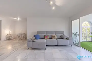 4 bedroom Apartment for Sale in Nueva Andalucía-76867
