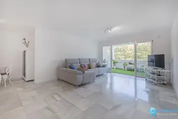 4 bedroom Apartment for Sale in Nueva Andalucía-76859