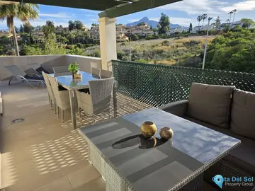2 bedroom Apartment for Sale in Puerto Banús-76940