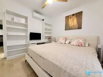 2 bedroom Apartment for Sale in The Golden Mile-76963