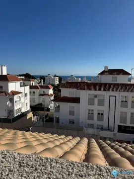 4 bedroom Apartment for Sale in El Pinillo-77018