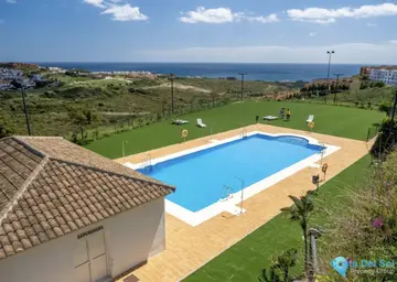2 bedroom Apartment for Sale in La Duquesa-97461