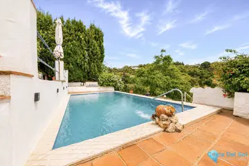 2 bedroom House for Sale in Alhaurín el Grande-97851