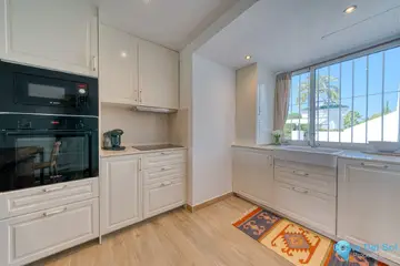 2 bedroom Apartment for Sale in Aloha-97867