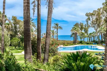 4 bedroom House for Sale in New Golden Mile-98026