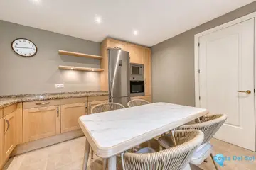2 bedroom Apartment for Sale in New Golden Mile-98057