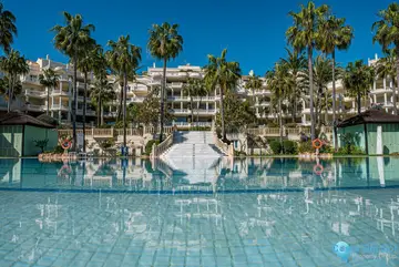 3 bedroom Apartment for Sale in New Golden Mile-98131