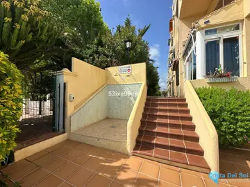 1 bedroom Apartment for Sale in New Golden Mile-98400