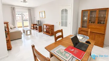 2 bedroom Apartment for Sale in San Luis de Sabinillas-99117
