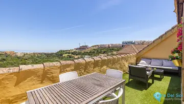 2 bedroom Apartment for Sale in La Duquesa