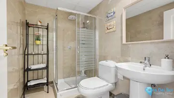 2 bedroom Apartment for Sale in La Duquesa-99374