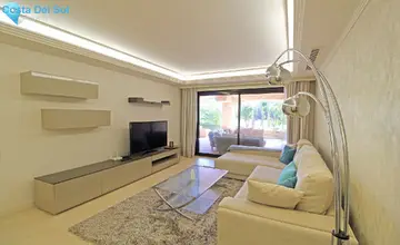 2 bedroom Apartment for Sale in Guadalmina Baja-3490