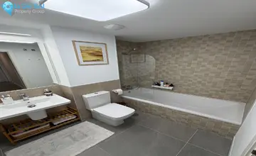 3 bedroom Apartment for Sale in Casares-3601