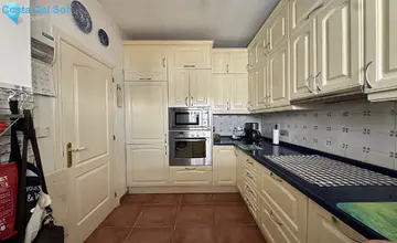 3 bedroom House for Sale in Nueva Andalucía-3619