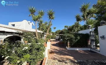 5 bedroom House for Sale in Coín-3635