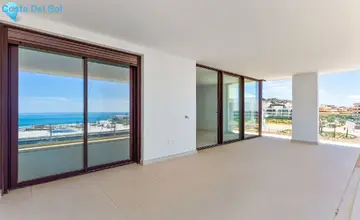 3 bedroom Apartment for Sale in Fuengirola-3718