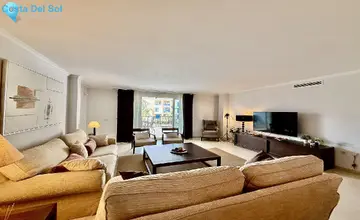 3 bedroom Apartment for Sale in Sotogrande Puerto-3839