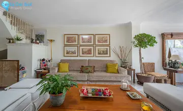 3 bedroom House for Sale in The Golden Mile-3868