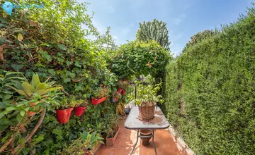 3 bedroom House for Sale in The Golden Mile-3871