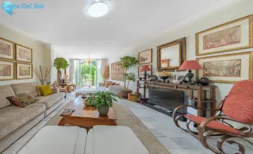 3 bedroom House for Sale in The Golden Mile-3876