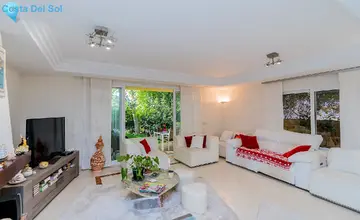 3 bedroom House for Sale in Riviera del Sol-3966