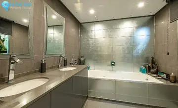 2 bedroom Apartment for Sale in Nueva Andalucía-4004