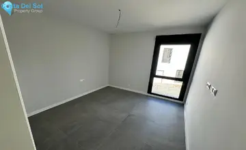 4 bedroom House for Sale in Riviera del Sol-4020