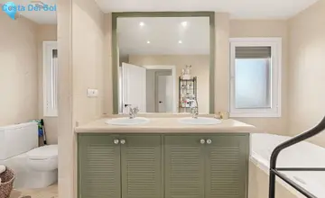 2 bedroom Apartment for Sale in Nueva Andalucía-4042