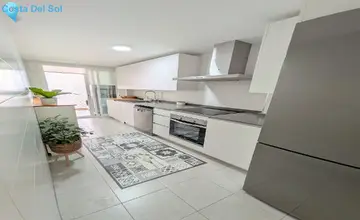 3 bedroom Apartment for Sale in Estepona-4103