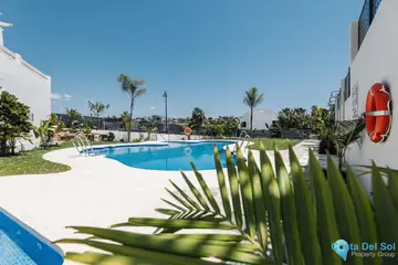3 bedroom House for Sale in New Golden Mile-13610