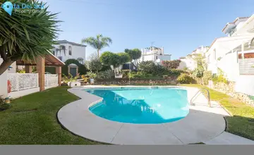 4 bedroom House for Sale in Marbella-4421