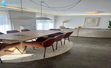 4 bedroom Apartment for Sale in Fuengirola-4455