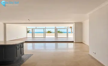 2 bedroom Apartment for Sale in Estepona
