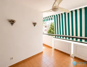 4 bedroom Apartment for Sale in La Carihuela-81935